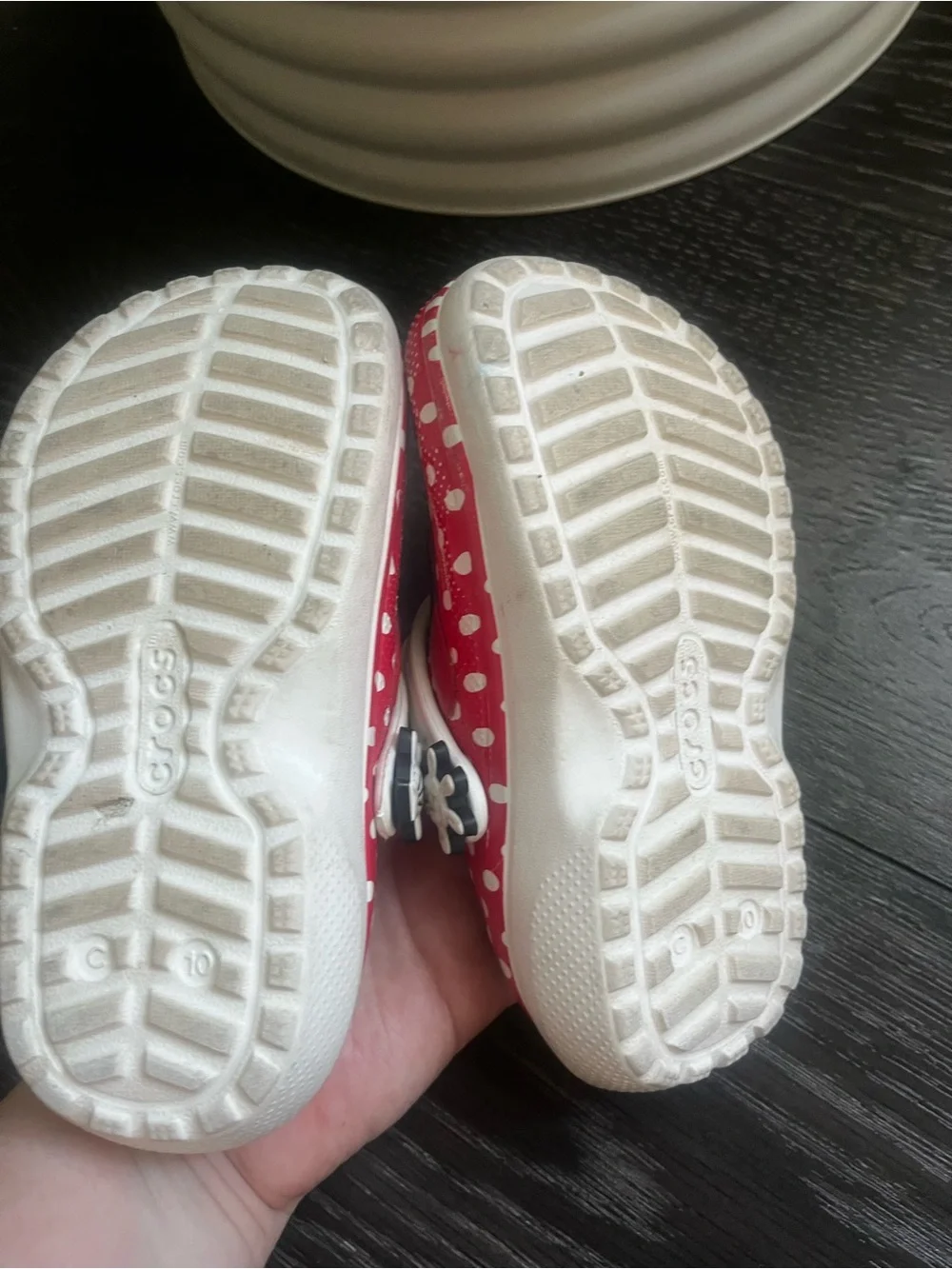 Good condition Minnie lined crocs little girls size 10